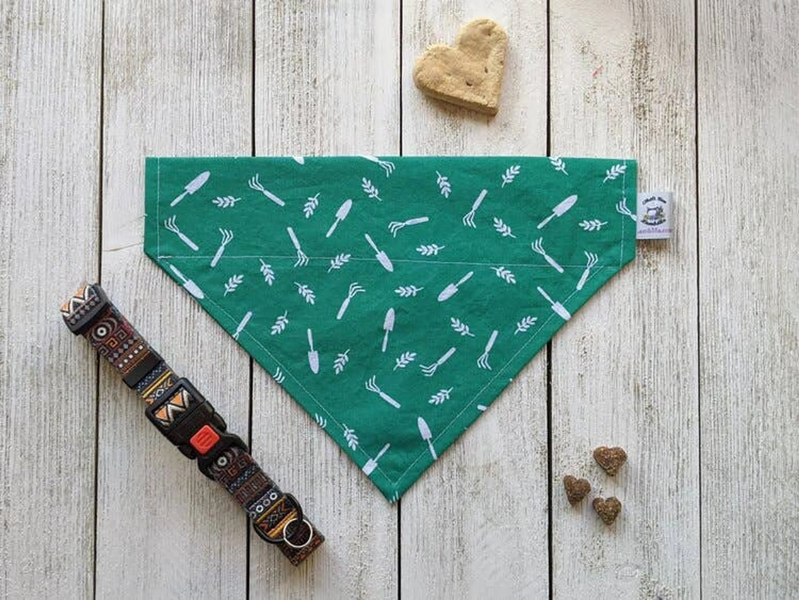 Over-The-Collar Dog Bandana