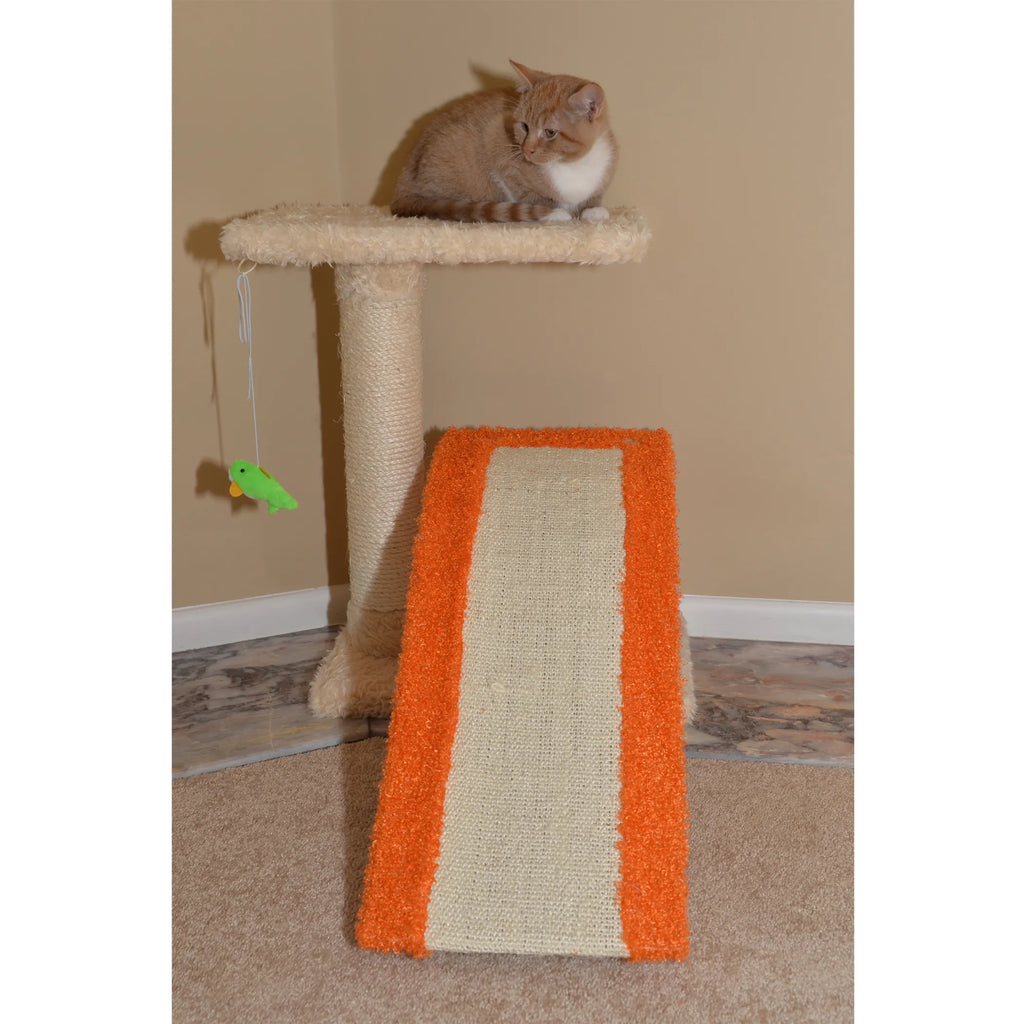 Armarkat Two Level Platform Scratcher W Sisal Carpet Ramp